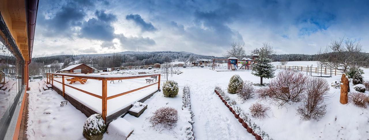 Penzion U Sevcu Hotel Holubov Luaran gambar