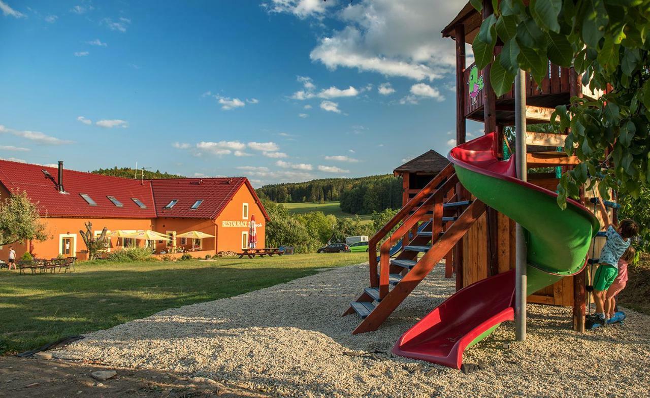 Penzion U Sevcu Hotel Holubov Luaran gambar